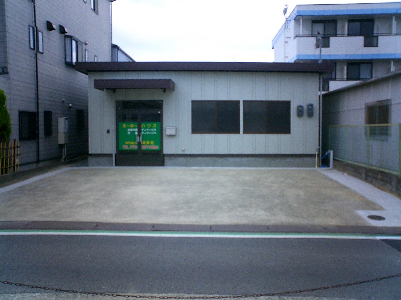 子どもが居ない午前中に、3h〜食器洗い・洗濯など生活のサポートをする仕事