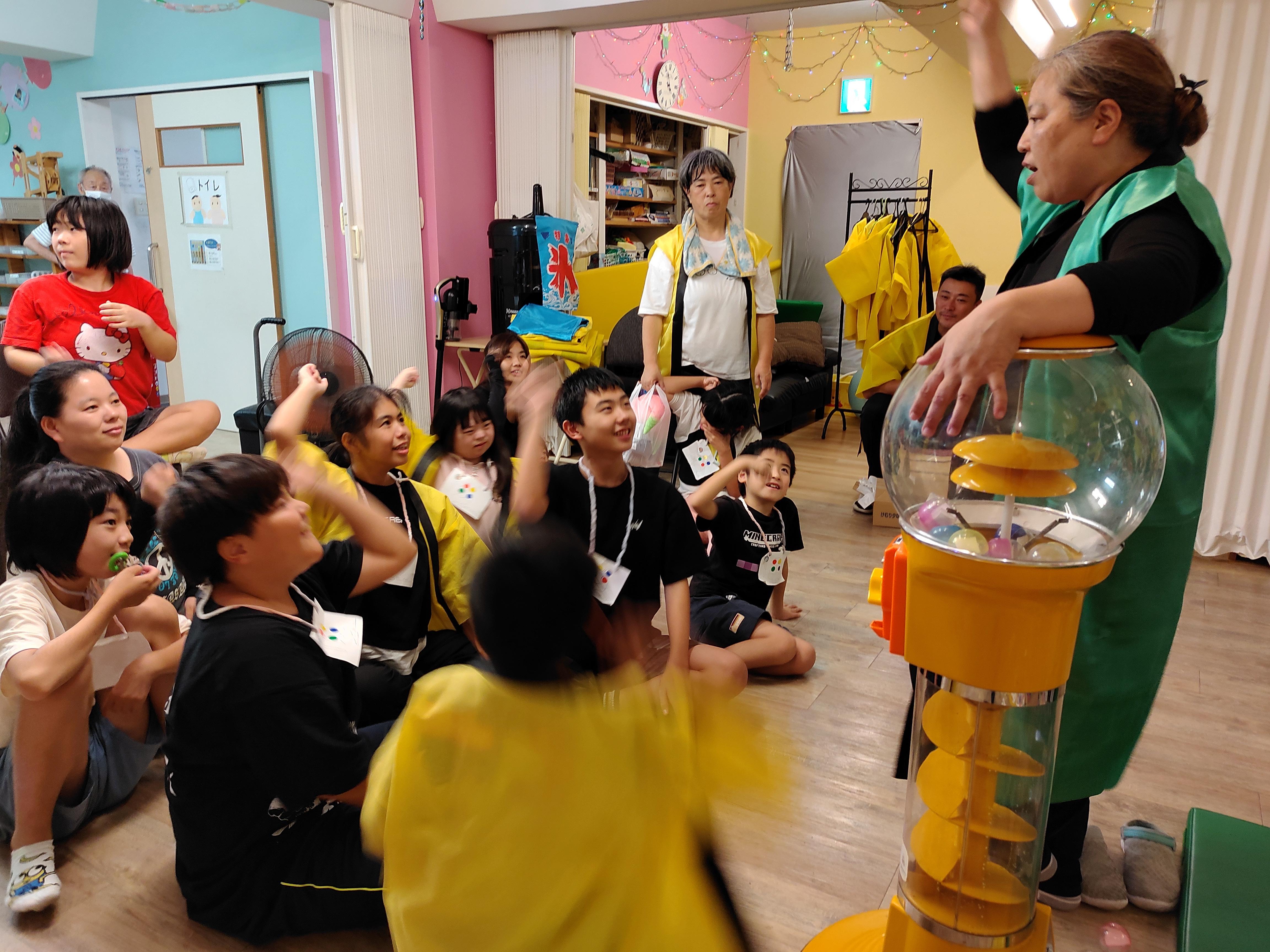 【みるくはうす】児童指導員(正社員)