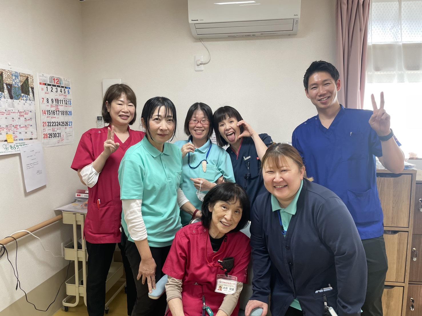 【ななゆめホーム門真浜町】介護・ヘルパー(パート)